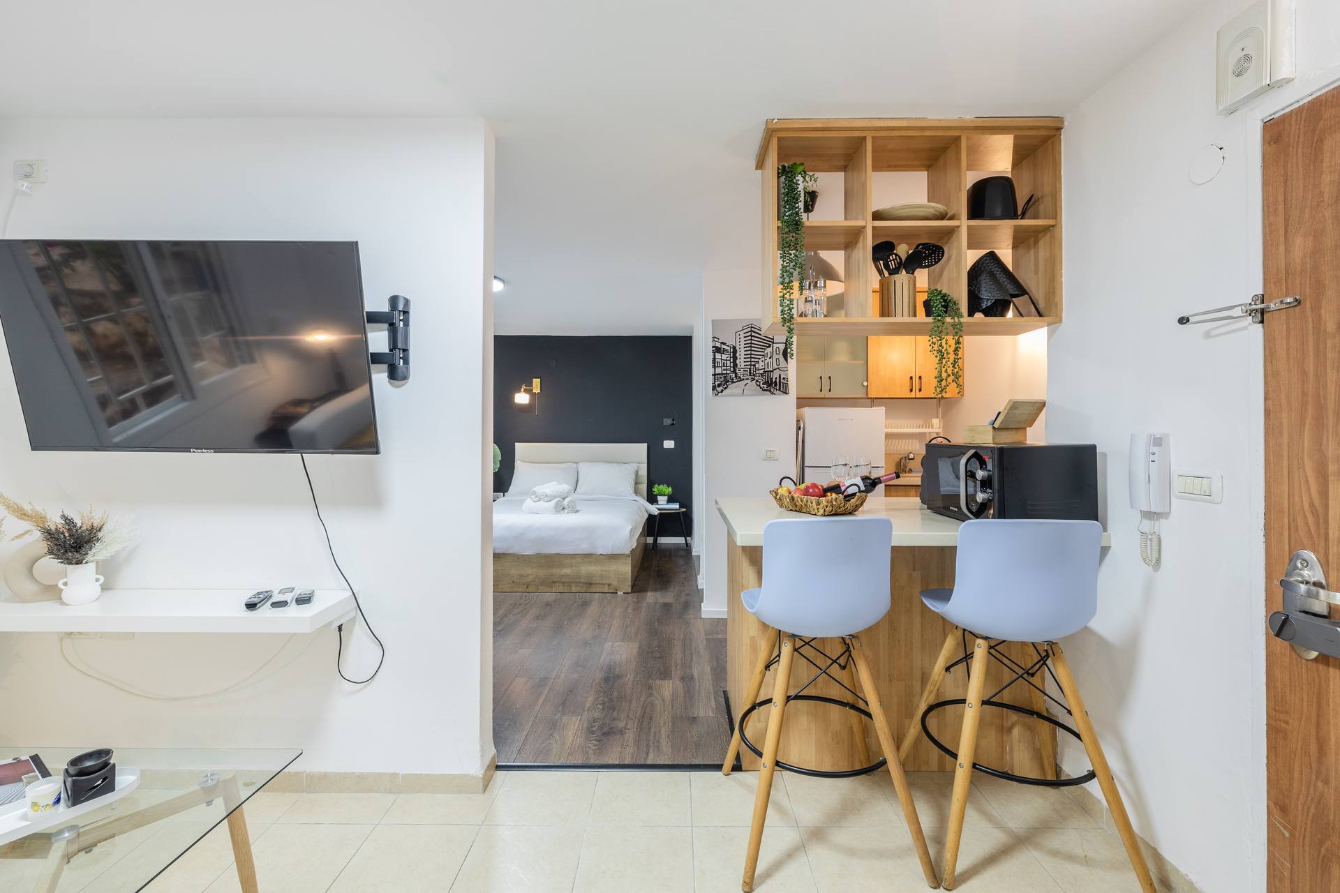 Hantke28 - Budget Apartment - מקלט צמוד — SHOOKROON GROUP